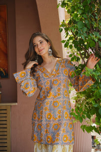 Jaal Farshi Salwar Set