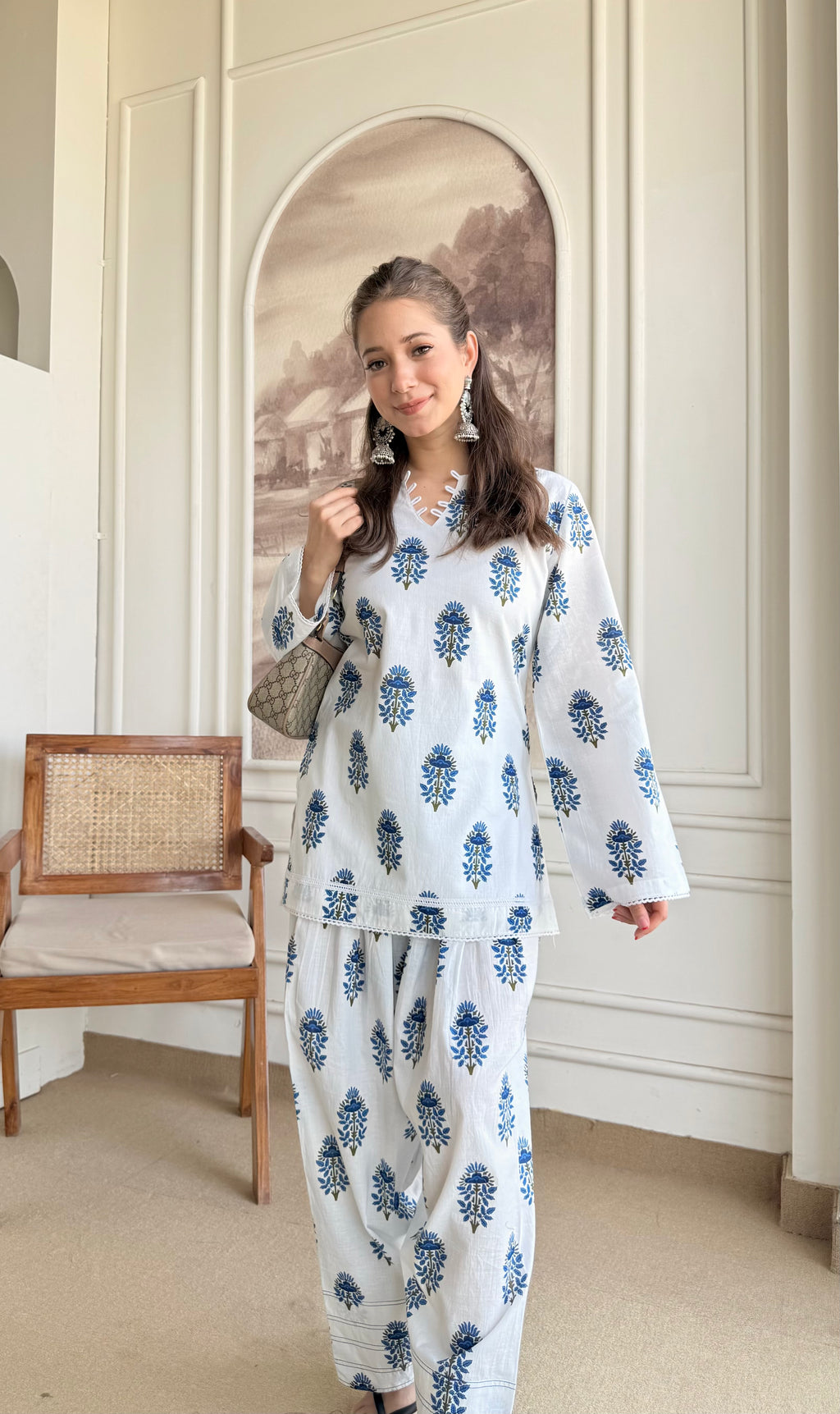 Tiara Farshi Set